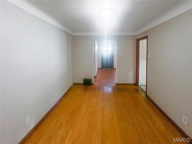 237 S Barat Avenue, Ferguson, MO 63135