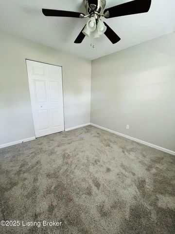 384 Glenview Rd, Louisville, KY 40229