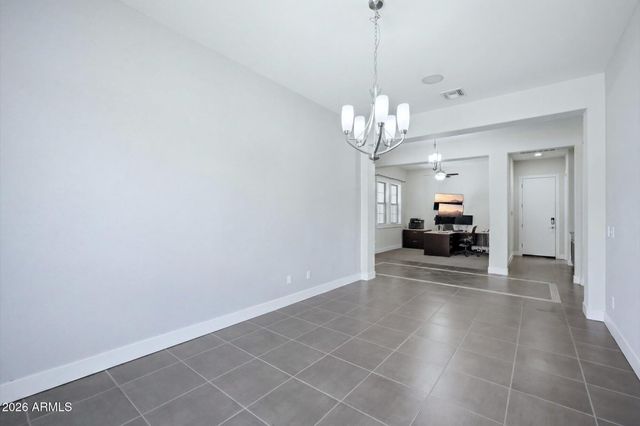 3034 E Desert Lane, Phoenix, AZ 85042