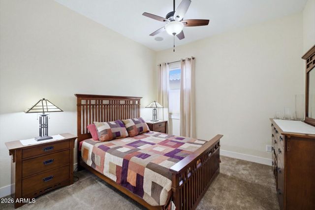 3034 E Desert Lane, Phoenix, AZ 85042