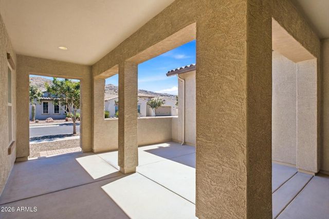3034 E Desert Lane, Phoenix, AZ 85042