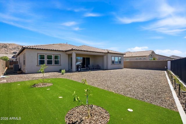 3034 E Desert Lane, Phoenix, AZ 85042