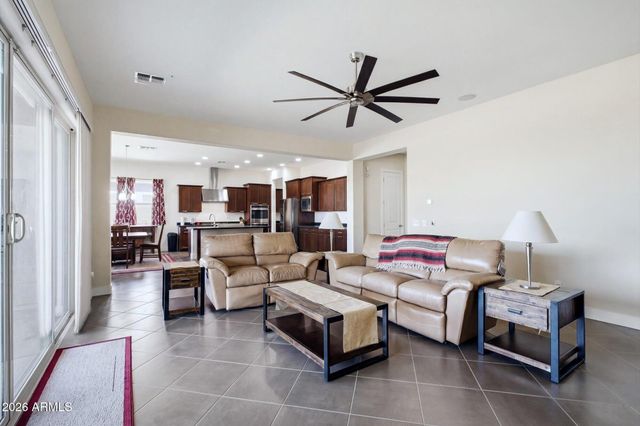 3034 E Desert Lane, Phoenix, AZ 85042