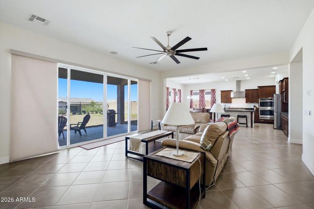 3034 E Desert Lane, Phoenix, AZ 85042