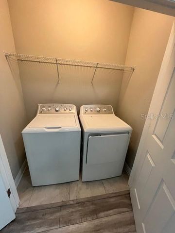 11522 CROWNED SPARROW LANE, Tampa, FL 33626