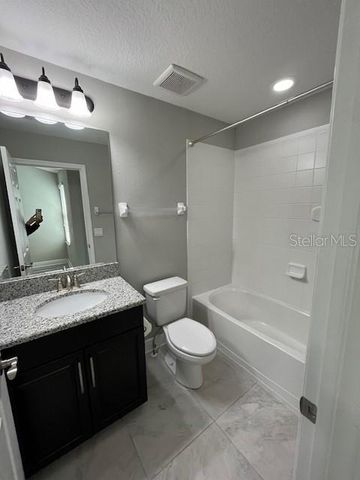 11522 CROWNED SPARROW LANE, Tampa, FL 33626