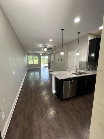 11522 CROWNED SPARROW LANE, Tampa, FL 33626