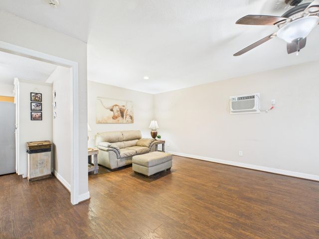 15802 Firetower Road A, Conroe, TX 77306