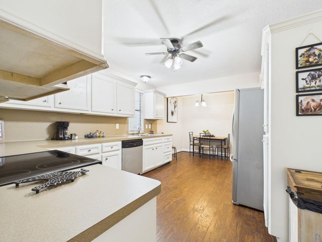 15802 Firetower Road A, Conroe, TX 77306