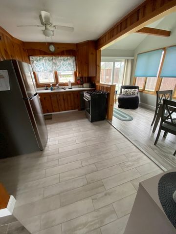 28 Constitution Rd. 28, Marshfield, MA 02050