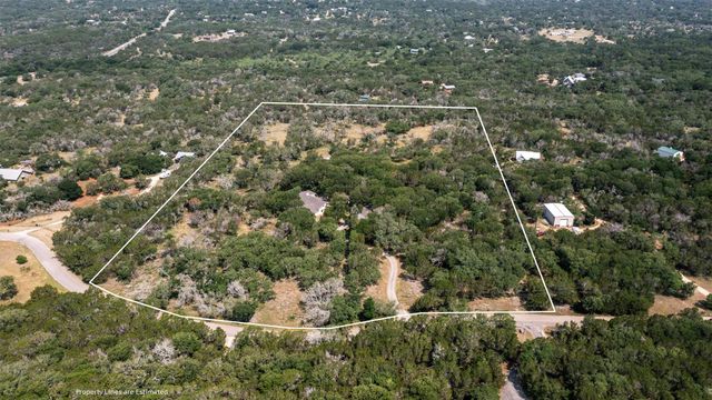601 Deertrail DR, San Marcos, TX 78666