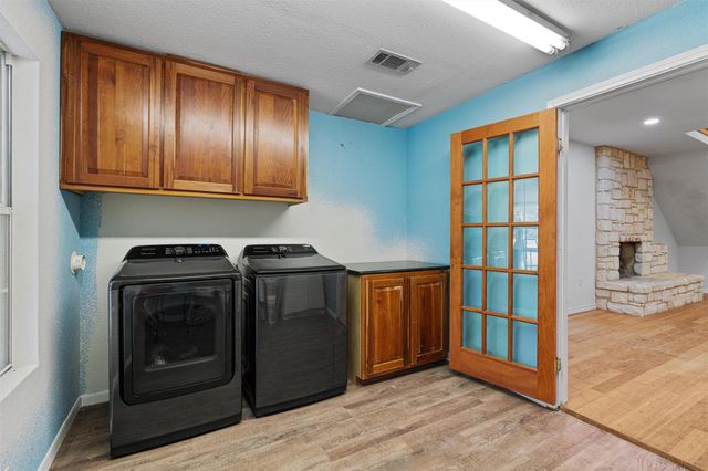 601 Deertrail DR, San Marcos, TX 78666