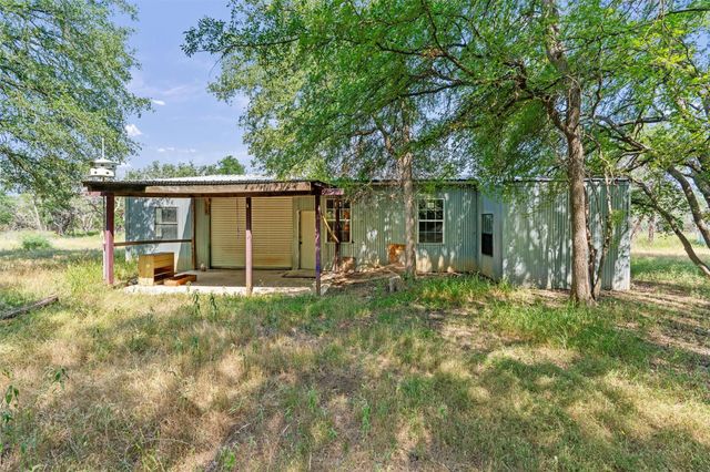 601 Deertrail DR, San Marcos, TX 78666