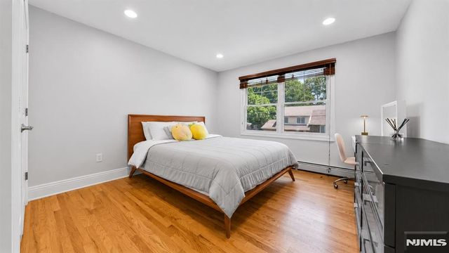 26 Devonshire Road, Cresskill, NJ 07626
