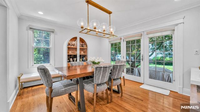 26 Devonshire Road, Cresskill, NJ 07626