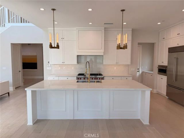 124 Sunnyslope, Irvine, CA 92618