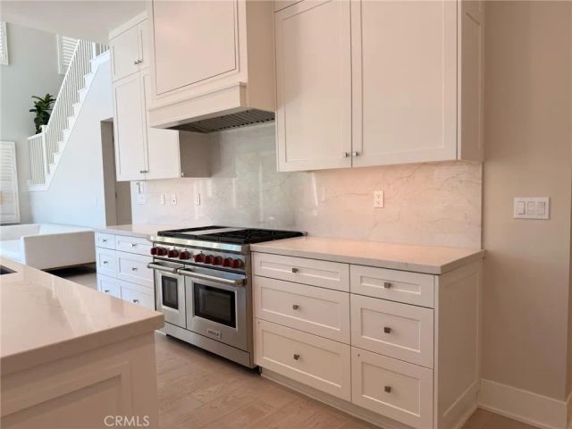 124 Sunnyslope, Irvine, CA 92618