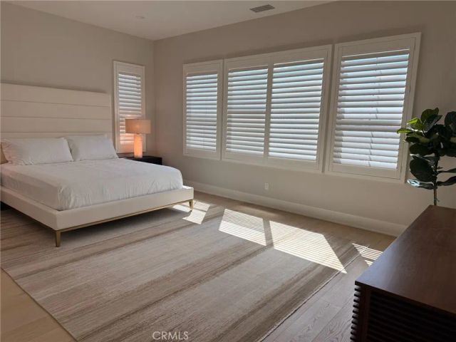 124 Sunnyslope, Irvine, CA 92618