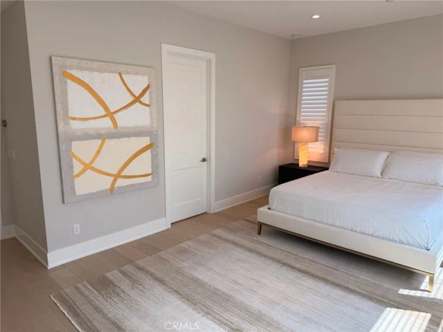 124 Sunnyslope, Irvine, CA 92618