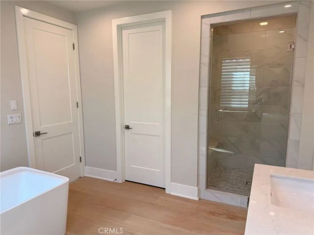 124 Sunnyslope, Irvine, CA 92618