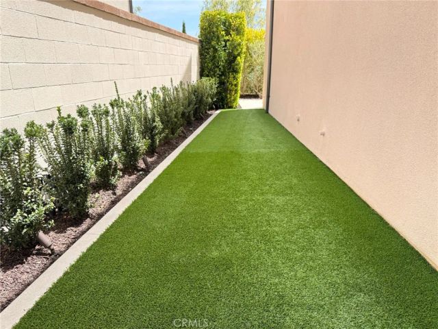 124 Sunnyslope, Irvine, CA 92618