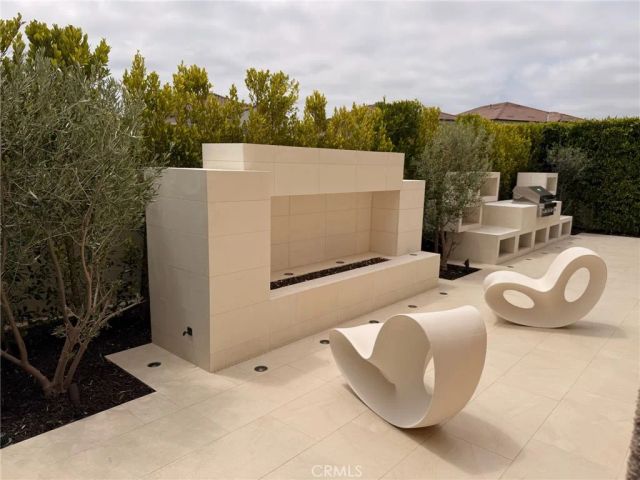124 Sunnyslope, Irvine, CA 92618