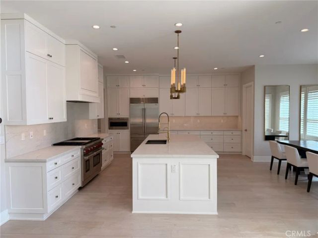 124 Sunnyslope, Irvine, CA 92618