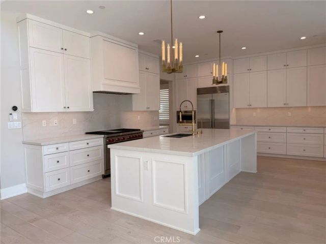 124 Sunnyslope, Irvine, CA 92618
