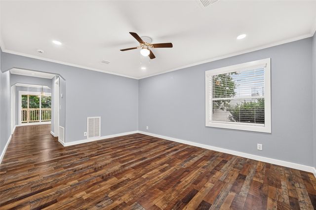 10202 Berrybriar Lane, Tomball, TX 77375