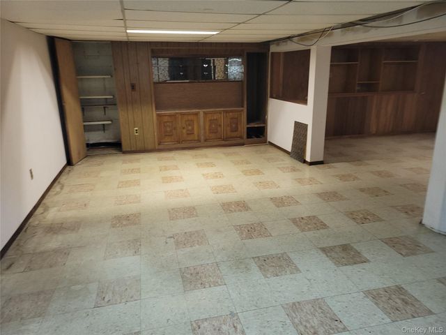 65 Marie Street, Lindenhurst, NY 11757