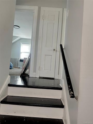 17544 Woodingham Drive, Detroit, MI 48221