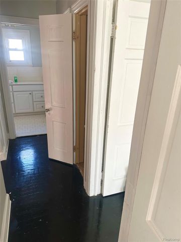 17544 Woodingham Drive, Detroit, MI 48221