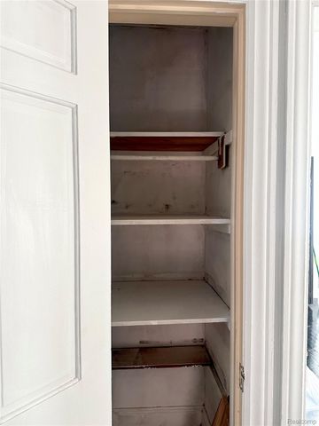 17544 Woodingham Drive, Detroit, MI 48221