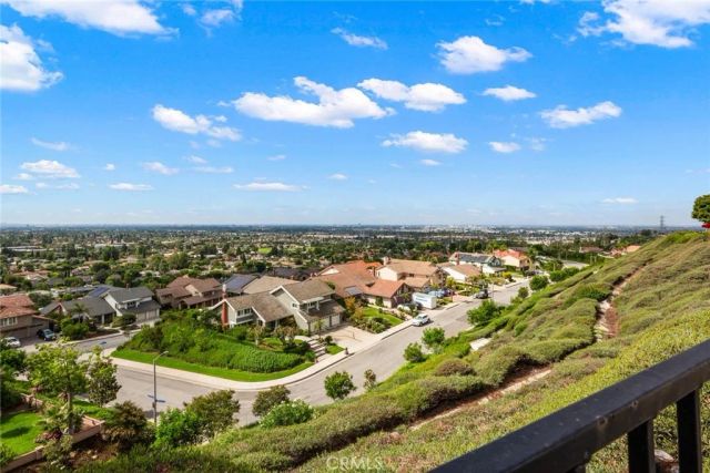 2282 N Rockridge Place, Orange, CA 92867