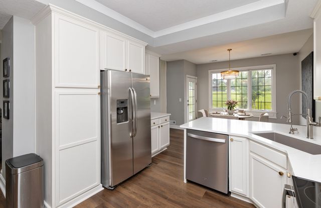 12586 Diamond Ridge Court, Clive, IA 50325