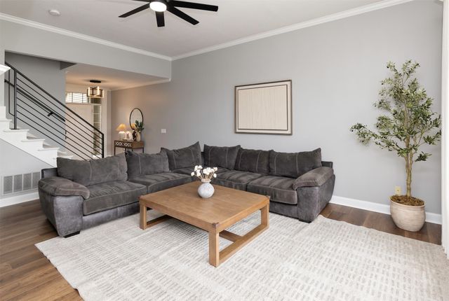 12586 Diamond Ridge Court, Clive, IA 50325