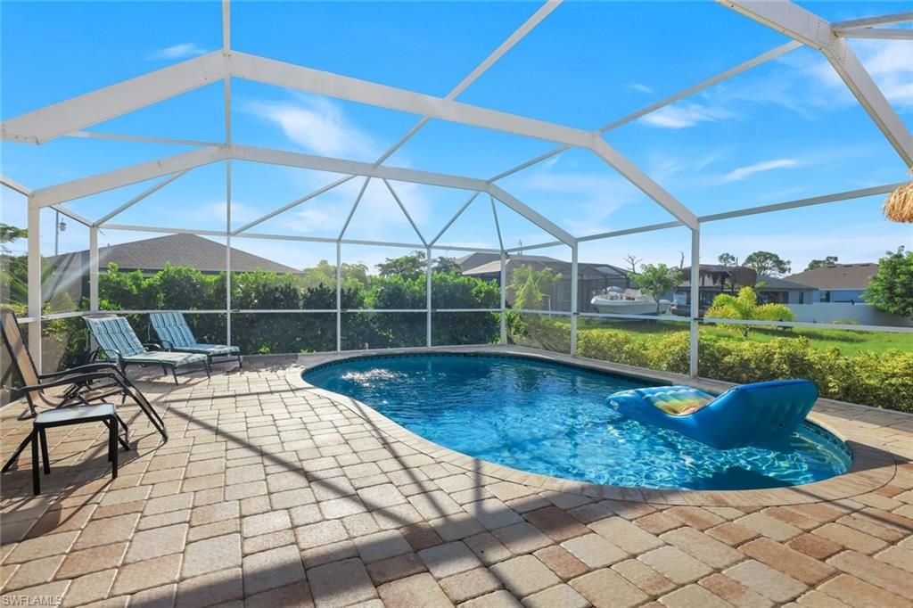 401 NW 18th AVE, CAPE CORAL, FL 33993 — photo 3