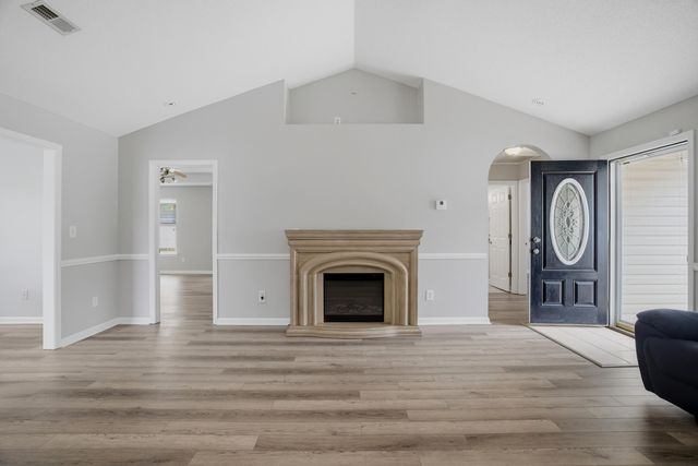2707 Woodcreek Ln., Conway, SC 29527