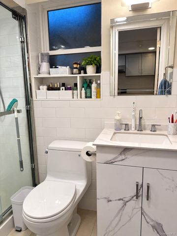 1842 Paulding Avenue, Bronx, NY 10462