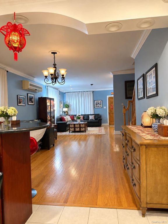 1842 Paulding Avenue, Bronx, NY 10462 — photo 3