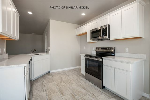 7150 E Alvarado Drive, Kingman, AZ 86401