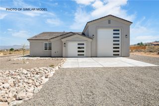 7150 E Alvarado Drive, Kingman, AZ 86401