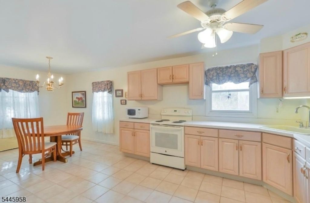 899 Green Pond Rd, Rockaway Twp., NJ 07866 — photo 2