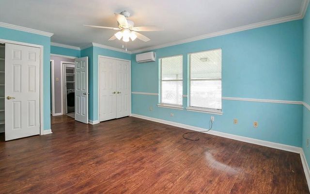 11122 Sunturf Lane, Houston, TX 77044