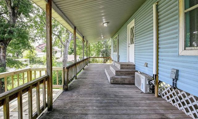 11122 Sunturf Lane, Houston, TX 77044