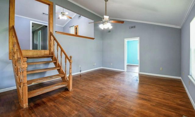 11122 Sunturf Lane, Houston, TX 77044