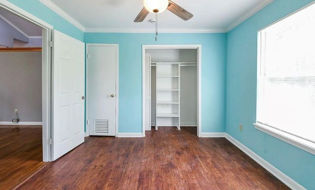 11122 Sunturf Lane, Houston, TX 77044