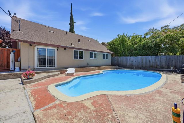 6653 Deerfield Dr, Citrus Heights, CA 95610