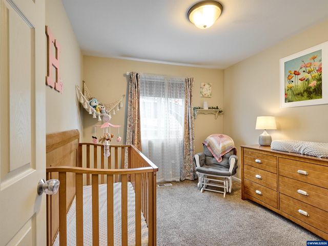 6224 Elena St NE, Albany, OR 97321