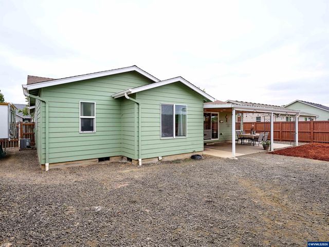 6224 Elena St NE, Albany, OR 97321